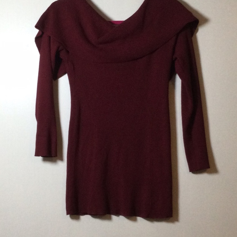 Elegant Burgundy Women's Sweater